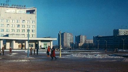 Прип'ять до аварії і зараз (14 фото) - Трініксі (порівняльні) Прип'ять до аварії і зараз (14 фото) - Трініксі