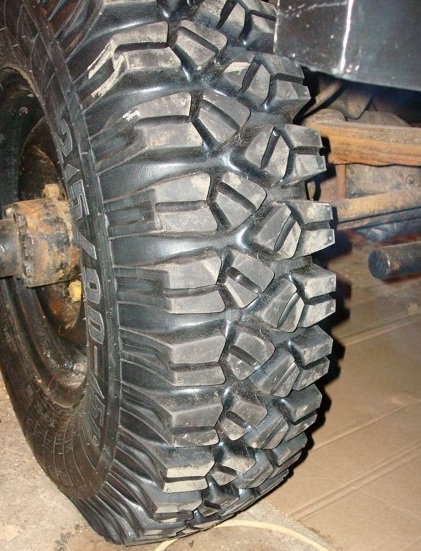Български гуми за УАЗ - I-192, I-245 или F-201 фото маратонки и  сравняването им