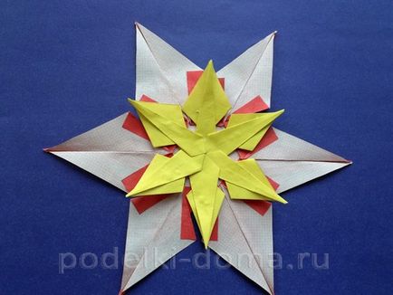 Різдвяна зірка з паперу, коробочка ідей і майстер-класів (модулі) Різдвяна зірка з паперу, коробочка ідей і майстер-класів