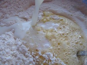 Українські вареники на кефірі (українські вареники) Українські вареники на кефірі
