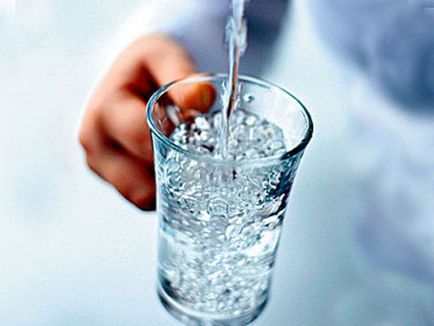 Вода перед їжею або вода після їжі! Як же все-таки правильно (їжею) Вода перед їжею або вода після їжі! Як же все-таки правильно
