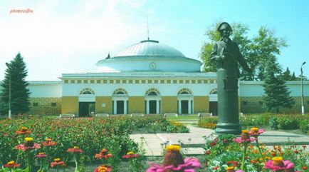 Хреновое - історія і 2 (паскудний, Україна) - фотографії з планети земля (лісового коледжу технікуму) Хреновое - історія і 2 (паскудний, Україна) - фотографії з планети земля