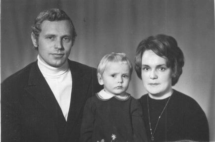 Я пишаюся своєю мамою, тому що 1 (пишаюся своєю мамою) Я пишаюся своєю мамою, тому що 1
