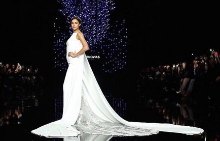 Ірина шейк у весільних сукнях pronovias фото з показу на тижні моди в Барселоні, tatler, мода,