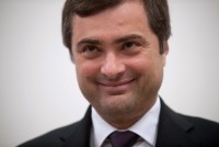 Чому повернули Суркова (думаю навколо Путіна) Чому повернули Суркова