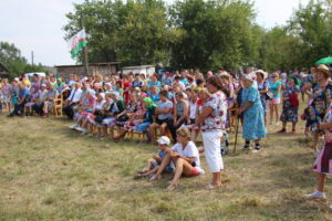 Vi фестиваль у озера морське око () Vi фестиваль у озера морське око