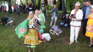 Vi фестиваль у озера морське око () Vi фестиваль у озера морське око