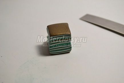 Комплект прикрас з кліпсами - смугастики - з термоплатікі (творчості) Комплект прикрас з кліпсами - смугастики - з термоплатікі