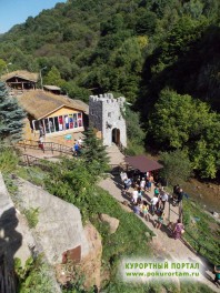 Медові водоспади, кисловодск, Карачаєво-Черкесія, як проїхати, фото, адреса, офіційний сайт -