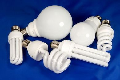 Предимства и недостатъци на енергоспестяващи лампи
