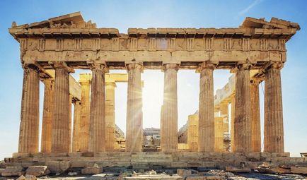 Parthenon - un templu în onoarea zeiței Atena