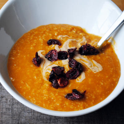 10 Recettes rapides avec Purée de citrouille (épices citrouille) 10 Recettes rapides à la citrouille Purée