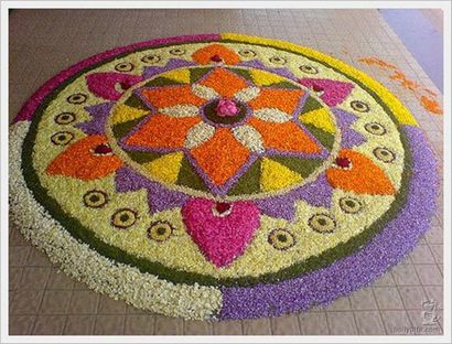 25 Designs Rangoli les plus colorés avec des fleurs (dessins) 25 Designs Rangoli les plus colorés avec des fleurs