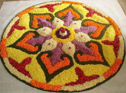25 Designs Rangoli les plus colorés avec des fleurs (dessins) 25 Designs Rangoli les plus colorés avec des fleurs