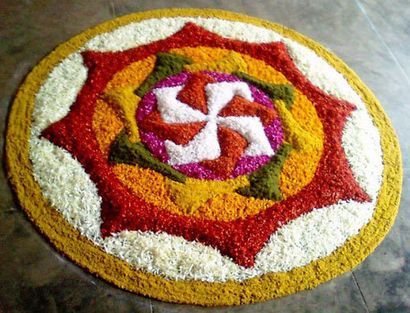 25 Designs Rangoli les plus colorés avec des fleurs (coloré) 25 Designs Rangoli les plus colorés avec des fleurs