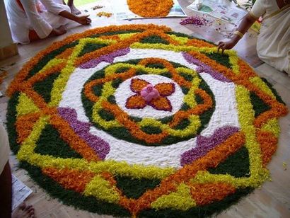 25 Designs Rangoli les plus colorés avec des fleurs (rangoli de fleurs) 25 Designs Rangoli les plus colorés avec des fleurs