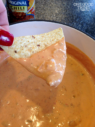 3 ingrédients Chili Trempette au fromage - Une bonne chose par Jillee (3 Ingrédients Fromage Chili) 3 ingrédients Chili Trempette au fromage - Une bonne chose par Jillee