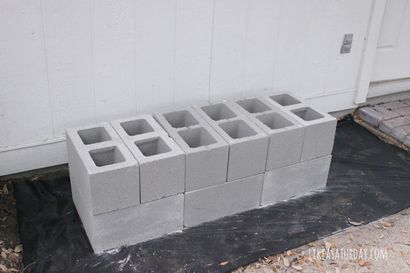Ajout Patio Seating Parpaing Banquettes - Comme un samedi (terrasse) Ajout Patio Seating Parpaing Banquettes - Comme un samedi