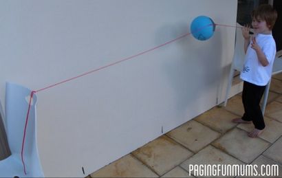Ballon Rocket ... facile - FUN expérience scientifique pour les enfants (expérience) Rocket ballon ... facile - FUN expérience scientifique pour les enfants
