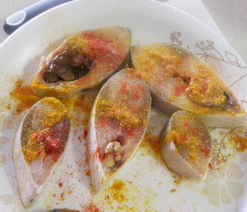 Commencée Diye Ilish Machher Jhol - recette bengali, Recettes de poisson et d'oeufs, Recettes (recette bengali) Commencée Diye Ilish Machher Jhol - recette bengali, poisson et oeufs Recettes, Recettes