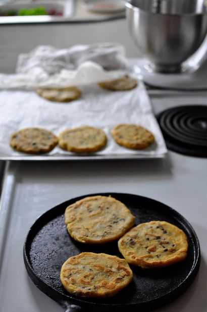 Black Bean Pupusas avec Lime curtido A Giveaway, ¡Hola! JALAPEÑO¡HOLA! JALAPEÑO (bean) Black Bean Pupusas avec Lime curtido A Giveaway, ¡Hola! JALAPEÑO¡HOLA! JALAPENO