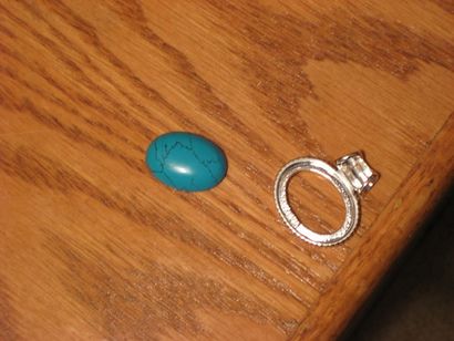 Construire un four, Créez des moules personnalisés, Jetez un morceau de bijoux, Monter ensuite une coupe personnalisée en pierre 7 étapes (construction) Construire un four, Créez des moules personnalisés, Jetez un morceau de bijoux, Monter ensuite une coupe personnalisée en pierre 7 étapes