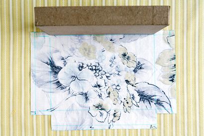 Pris sur un bricolage Whim C'est un tissu des boîtes recouvertes Wrap (Tissu) Pris sur un coup de tête de bricolage qui est un tissu Boîtes couvert Wrap