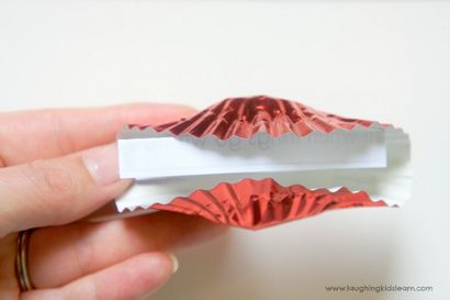 biscuits de fortune chinois avec des notes d'encouragement pour les enfants - Rire enfants (encouragement) En savoir biscuits de fortune chinois avec des notes d'encouragement pour les enfants - Riant enfants En savoir
