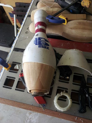 Création d'une table Sur régénérés Bowling Pins 12 étapes (avec photos) (régénérées) Création d'une sortie de Reclaimed Quilles 12 __gVirt_NP_NNS_NNPS<__ étapes Tabletop (avec photos)