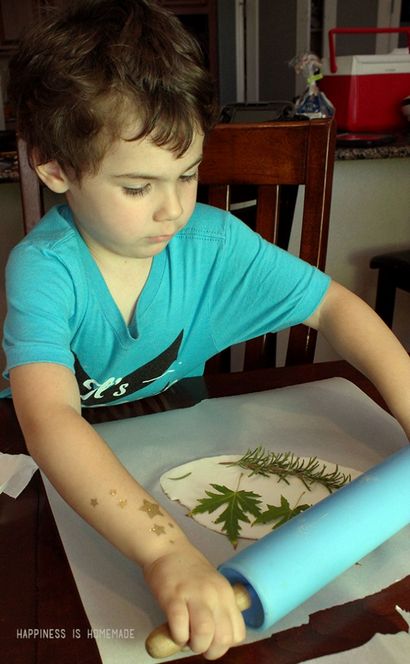 DIY Air sec en pâte polymère - La chute des feuilles Imprints Enfants Craft - Le bonheur est fait maison (feuille) DIY Air sec en pâte polymère - La chute des feuilles Imprints enfants Craft - Le bonheur est fait maison