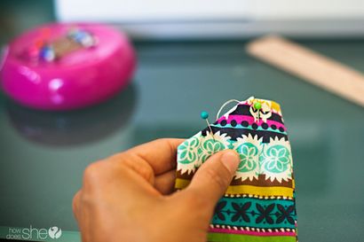 Bricolage sur un foulard avec un fil (pouces de long pliées) DIY sur un foulard avec un fil