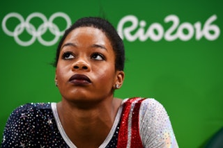 La règle Appliquer à des événements individuels de gymnastique deux pays par pays, ou tout simplement le All-Around (règle) La règle Appliquer à des événements individuels de gymnastique deux pays par pays, ou tout simplement le All-Around