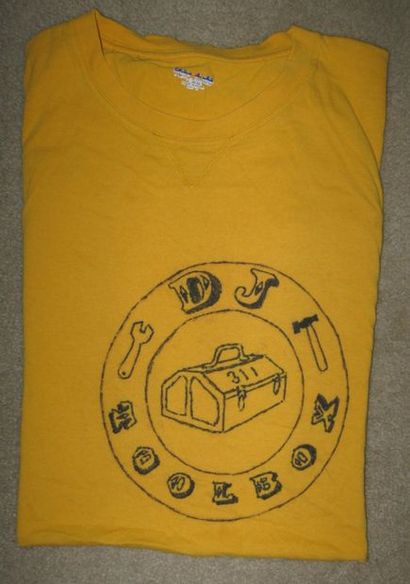 Méthode facile pour T-shirts personnalisés 6 étapes (avec des images) (méthode) Méthode facile pour T-shirts personnalisés 6 étapes (avec photos)