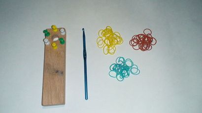 Facile à faire Élastique Loom et bracelet 9 étapes (avec des images) (faire) Facile à faire Élastique Loom et bracelet 9 étapes (avec photos)