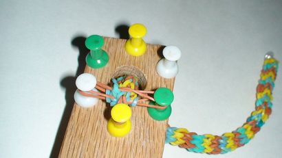 Facile à faire Élastique Loom et bracelet 9 étapes (avec des images) (caoutchouc) Facile à faire Élastique Loom et bracelet 9 étapes (avec photos)
