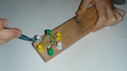 Facile à faire Élastique Loom et bracelet 9 étapes (avec des images) (faire) Facile à faire Élastique Loom et bracelet 9 étapes (avec photos)