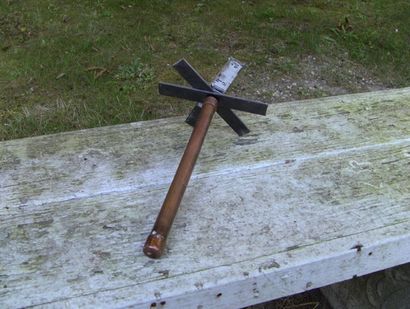 Lance Grappling Hook 15 Steps (avec photos) (STEPS) Grappin lanceur 15 étapes (avec photos)