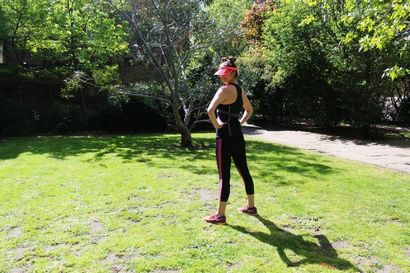 Gym cheveux Tutorial noueuse Minnie Mouse Buns, Fashercise (souris) Gym cheveux Minnie Mouse Tutorial Knotted Buns, Fashercise