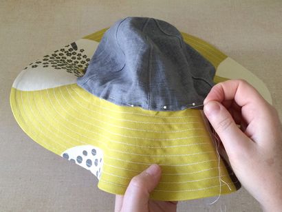 Home Away From Home Comment coudre un soleil pliant Hat (morceaux côtés à droite) Home Away From Home Comment coudre un pliant Sun Hat