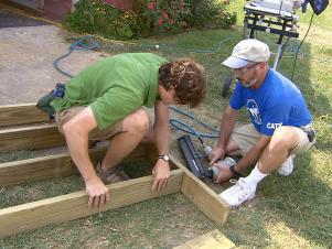 Comment construire une rampe Handicap et atterrissage, comment-tos, bricolage (construction) Comment construire une rampe Handicap et atterrissage, comment-tos, bricolage