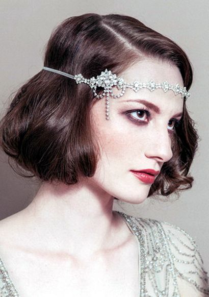 Comment faire 1920 de coiffures flapper - 1920 Coiffures - Site Coiffures (Les coiffures des années 1920 pour garçonnes cheveux longs) Comment faire des coiffures années 1920 flapper - 1920 Coiffures - Coiffures du site