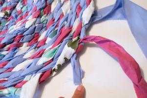 Comment faire un tapis Tressé, HGTV (HGTV) Comment faire un tapis Tressé, HGTV