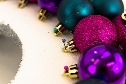 Comment faire une couronne de fleurs, fête de Noël Delights Blog Babiole (faire) Comment faire une couronne de fleurs, fête de Noël Delights Blog Babiole