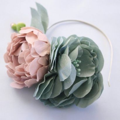 Comment faire un bandeau de fleurs en tissu bibi Tutorial (serre-tête) Comment faire un tissu Fleur Bandeau bibi Tutorial