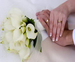 Comment faire une baguette de fille de fleur, Mariages (faire) Comment faire une baguette de fille de fleur, Mariages