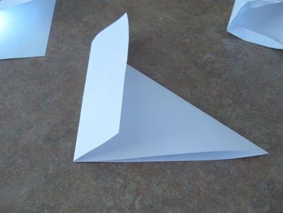 Comment faire un cône de papier allemand (marque) Comment faire un cône de papier allemand