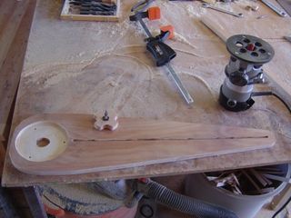Comment faire un cercle de coupe routeur Jig 8 étapes (avec des images) (comment faire 8 cercles de bits) Comment faire un cercle de routeur de coupe Jig 8 étapes (avec photos)