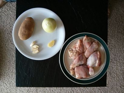 Comment faire de poulet Délicieusement simple Curry 5 étapes (avec photos) (faire) Comment faire de poulet Délicieusement simple Curry 5 étapes (avec photos)