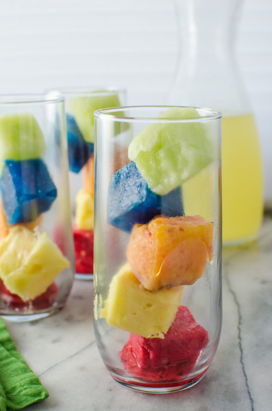 Comment faire arc cubes de glace! (Pas de colorant alimentaire!), La saveur Bender (coloration) Comment faire arc cubes de glace! (Pas de colorant alimentaire!), La saveur Bender