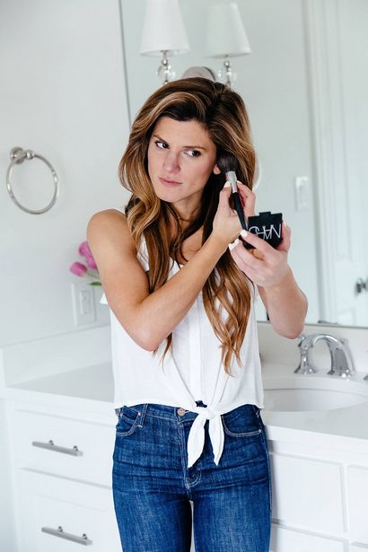 Comment faire votre maquillage durer toute la journée Conseils pour le maquillage dure plus longtemps (dernier) Comment faire votre maquillage durer toute la journée Conseils pour le maquillage plus durable